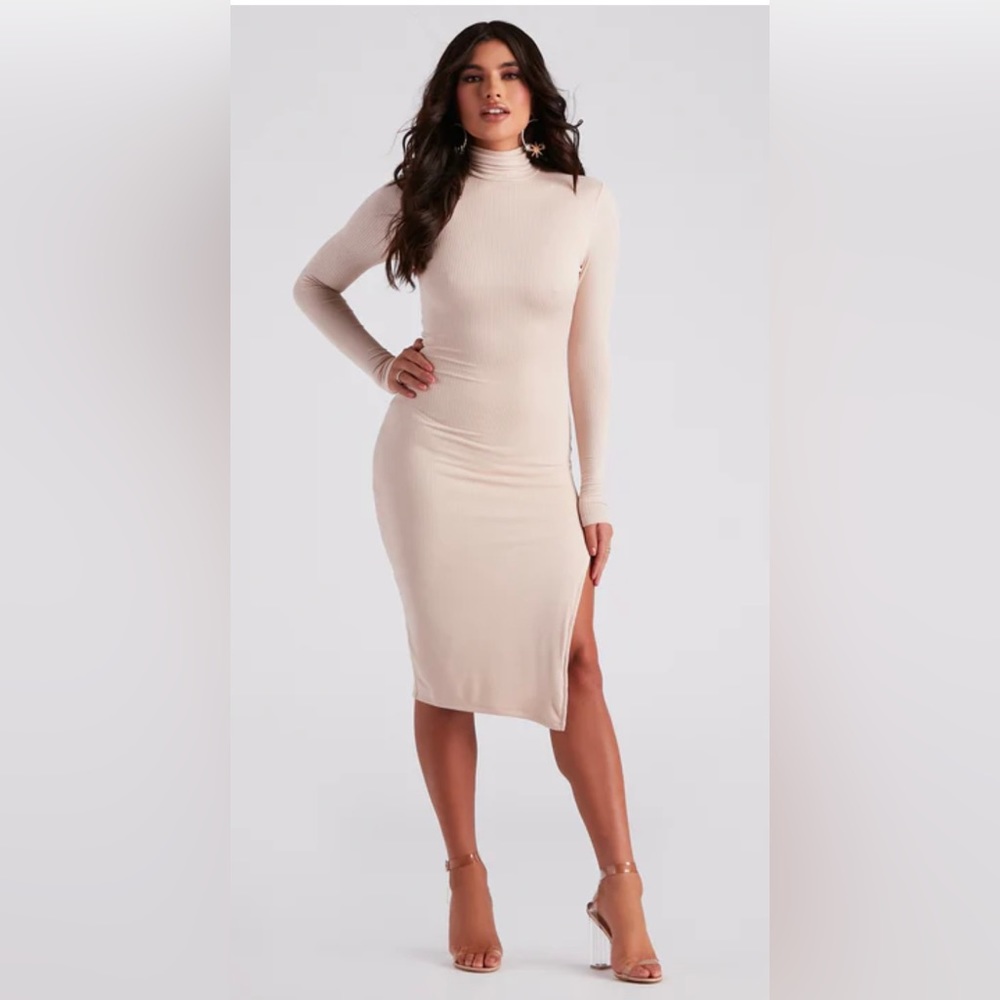 MIDI Dress